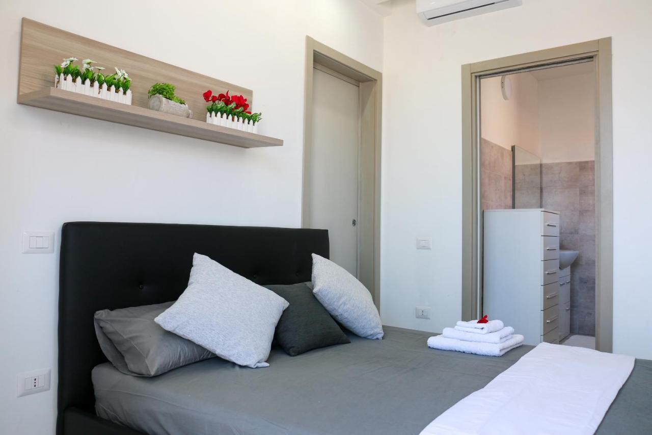 Villa Leonardo San Foca - Room, Pool & Restaurant Kültér fotó