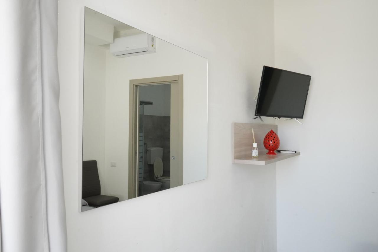 Villa Leonardo San Foca - Room, Pool & Restaurant Kültér fotó