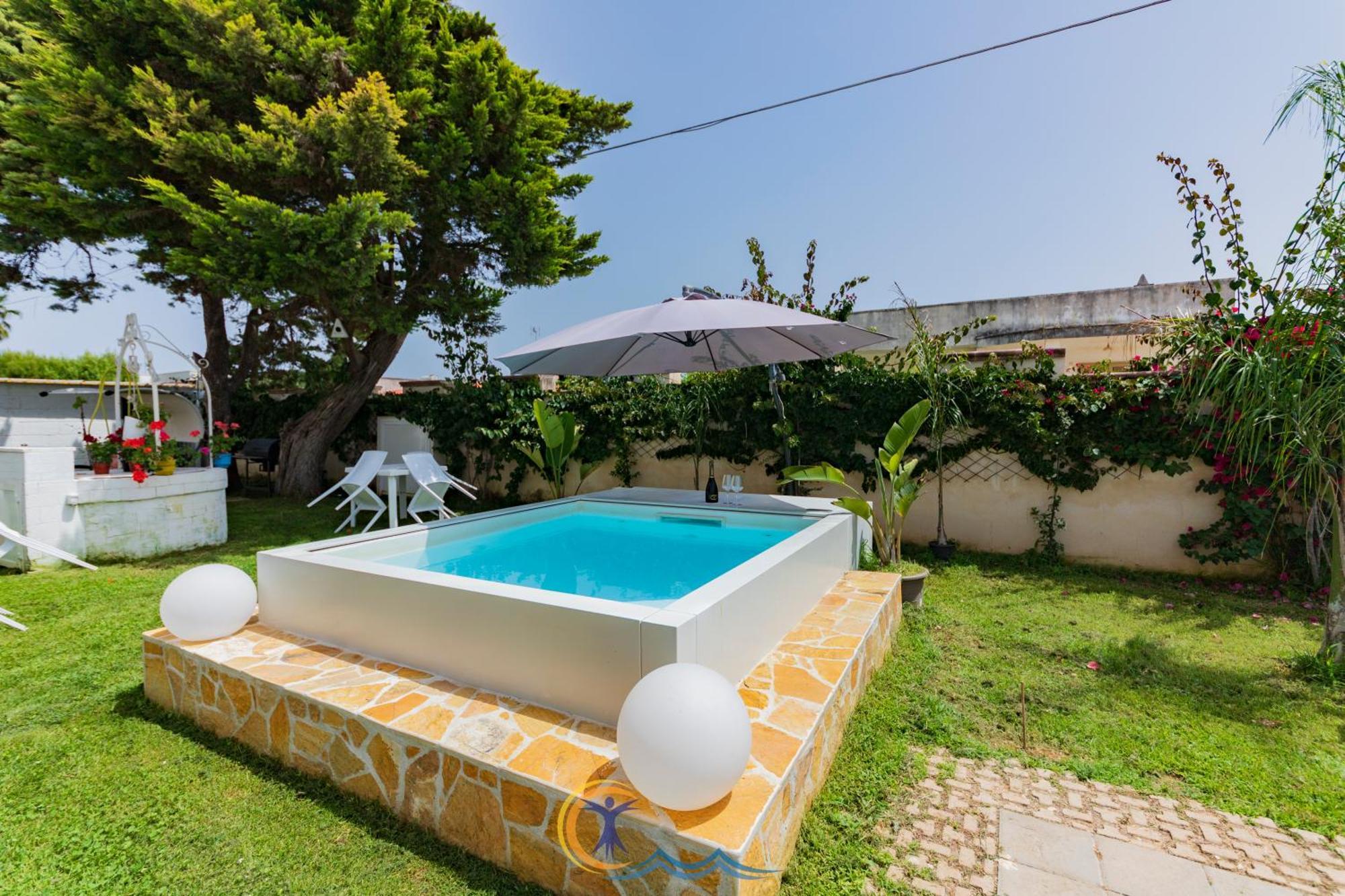 Villa Leonardo San Foca - Room, Pool & Restaurant Kültér fotó