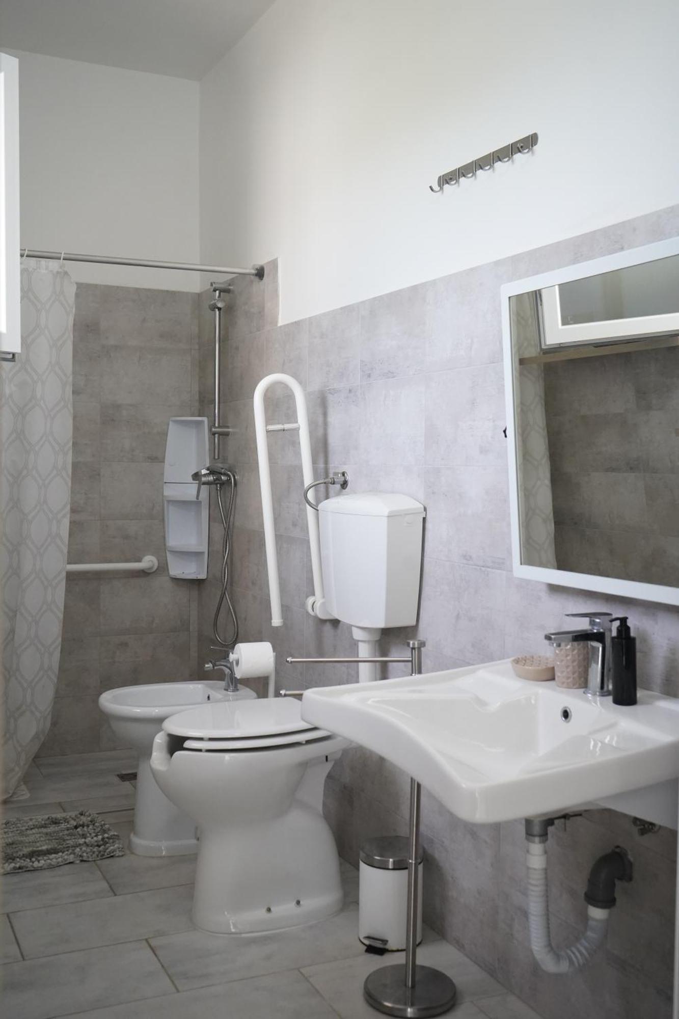 Villa Leonardo San Foca - Room, Pool & Restaurant Kültér fotó